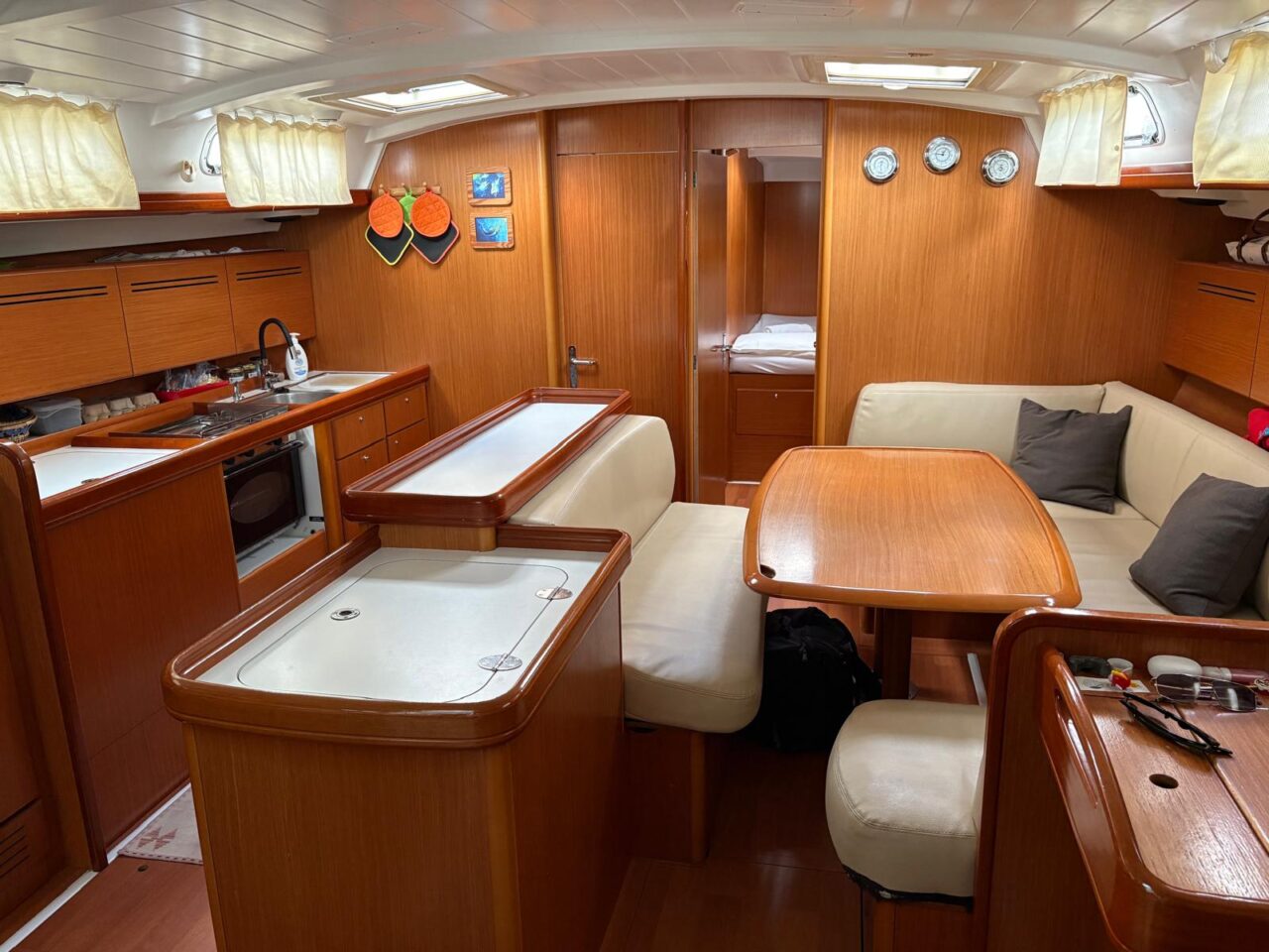 fc2e44fd-2d78-4ce4-bb14-34a7e417e69d